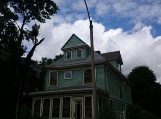 17 Stockton St, Dorchester, MA 02124
