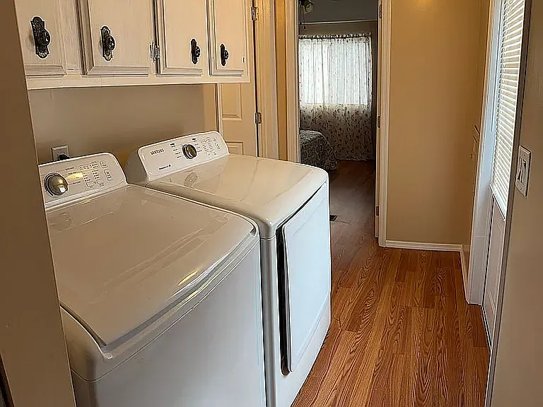 3318 W Susan Ln — Photo 7