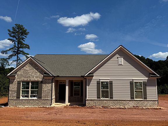 3rd image of 1120 Windy Hill Rd