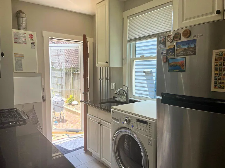 402 Gibbon St — Photo 12