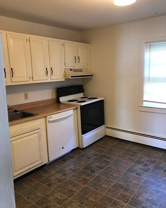 18 Merritt St Marblehead MA Zillow