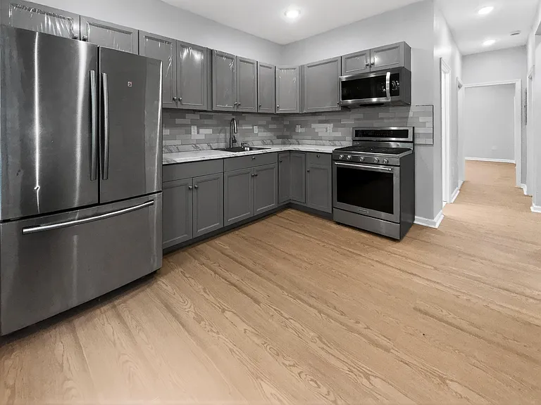 12 E 49th St #2 — Photo 1