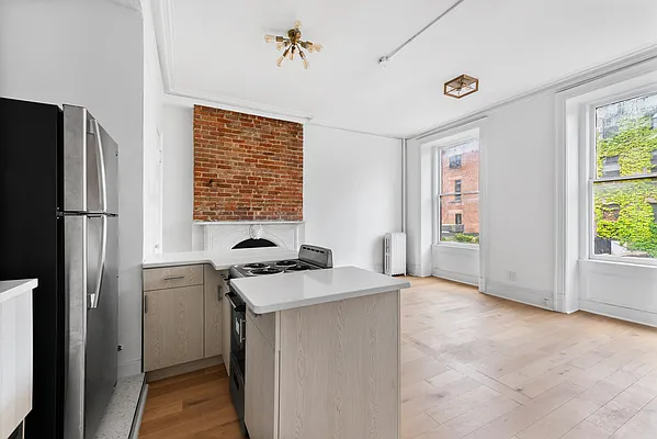 Rented by BH Brokerage Group | media 3