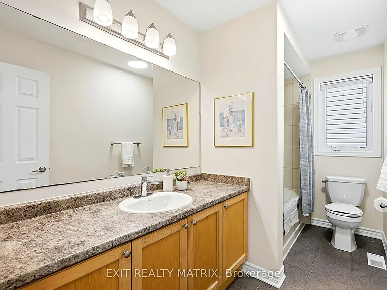 194 Flowing Creek Cir — Photo 14