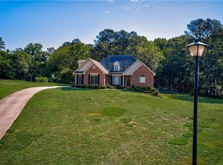 4445 Aaronmoor Ln, Cumming, GA 30040