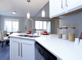 5413 Village Park Dr SE APT 2836, Bellevue, WA 98006