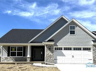 5226 Calistoga Dr, Monclova, OH 43542