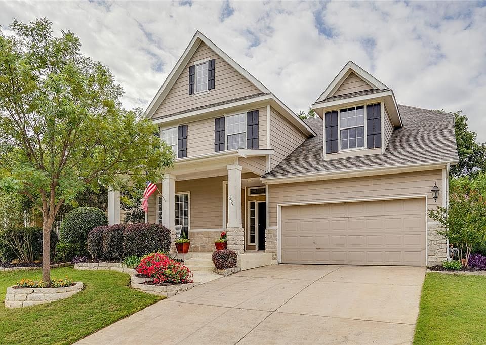 1st image of 206 Silver Oak Dr