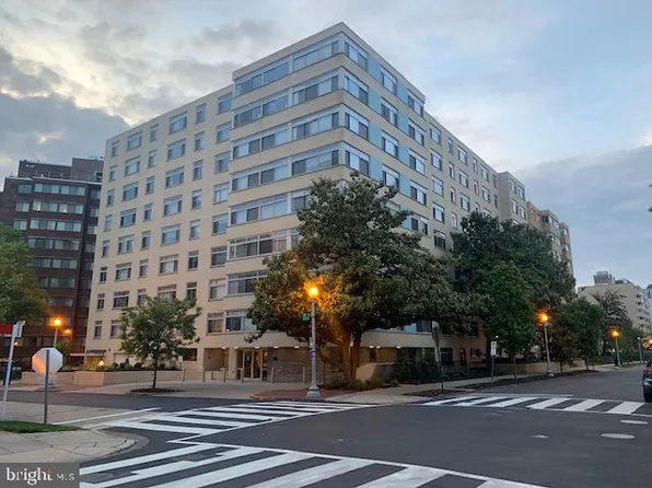 2401 H St NW APT 903, Washington, DC 20037
