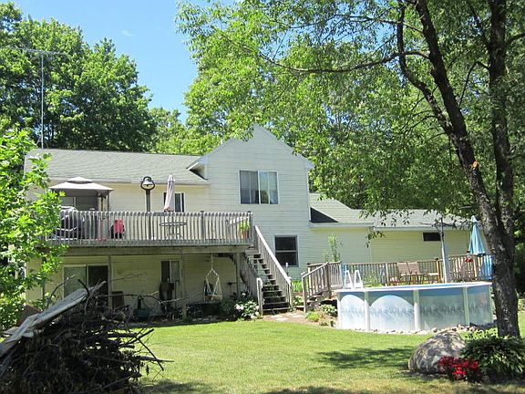 5th image of 1500 Kazemier Woods Ave NE