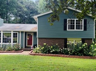 5001 Chester Ct SW, Lilburn, GA 30047