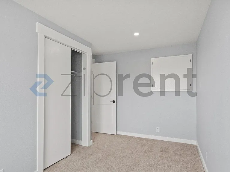 710 142nd St SW — Photo 18