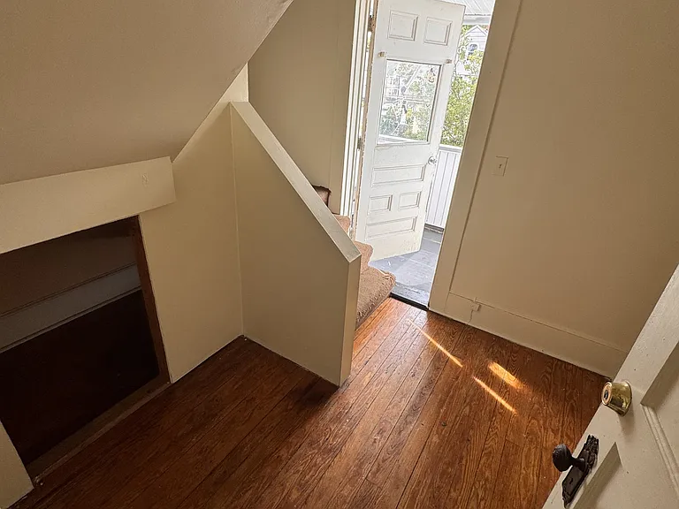 265 Winthrop Ave #3 — Photo 3
