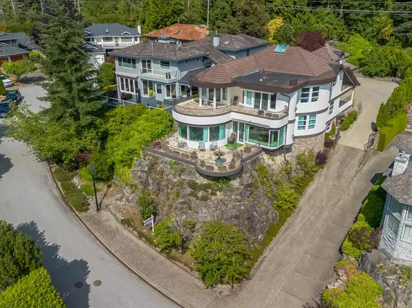 5387 Westhaven Wynd, West Vancouver, BC V7W 3E8