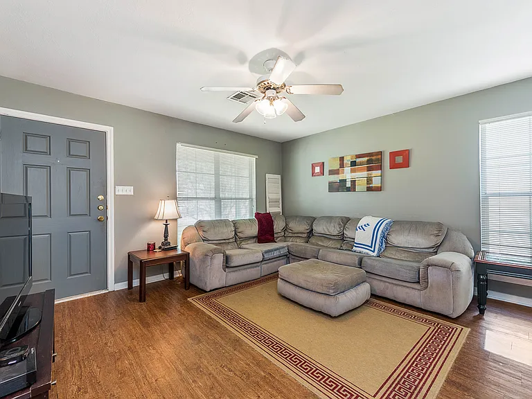 2413 Pintail Loop — Photo 6