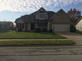 2243 Fairfax Dr, Columbus, IN 47203