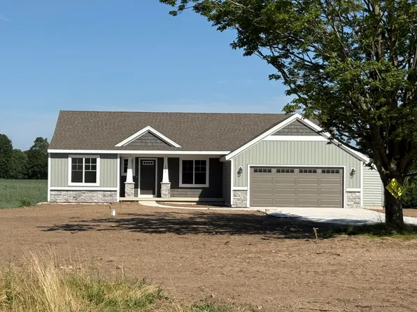 Legacy Ln Unit 34, Hastings, MI 49058