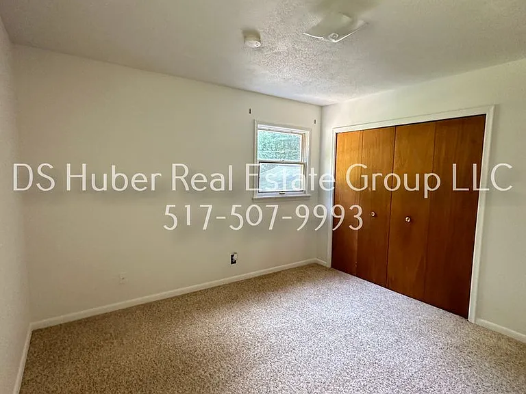 12469 Kruger Ln — Photo 10