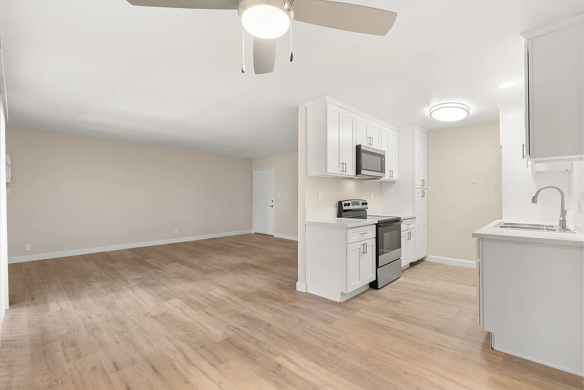 Building Photo - Applewood Apartments