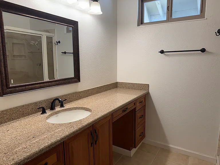 1681 Countrywood Ct — Photo 12
