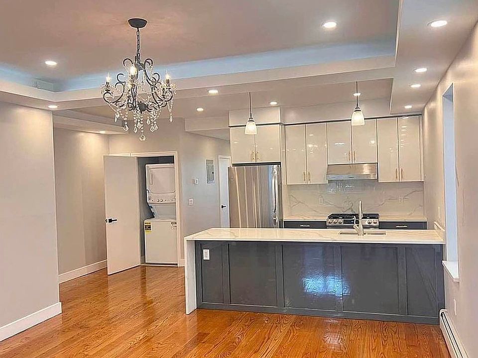 1st image of 30-32 37th St #2