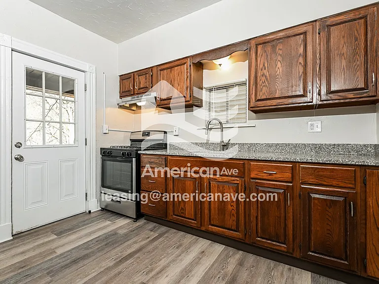1181751_006_wm_-_kitchen_13625876.jpg