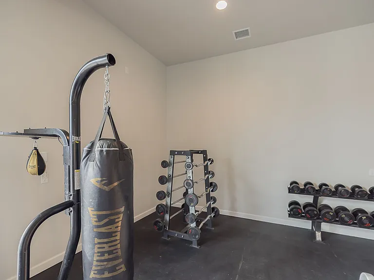Oak Hill Townhomes: Now Offering First Month FREE! — Photo 25