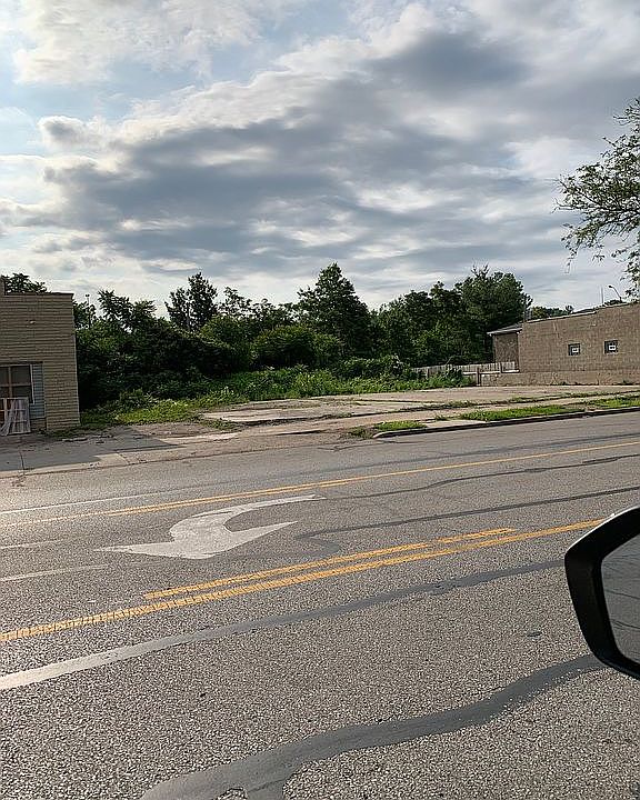 1st image of 7007 Prospect Ave