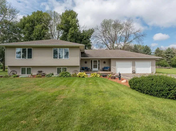 35851 County Road 104 St, Saint James, MN 56081