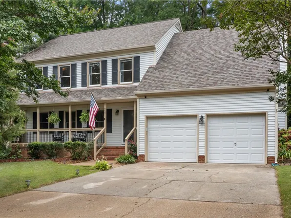857 Ventnor Dr, Newport News, VA 23608