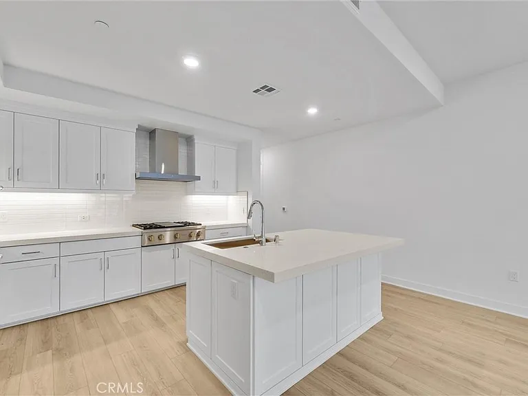 2205 Rivington — Photo 26
