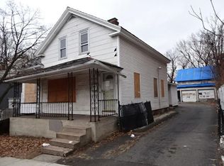 862 Worthington St, Springfield, MA 01105