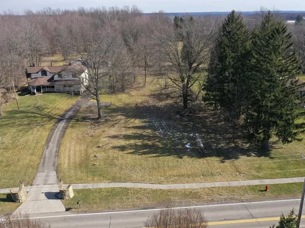Chamberlin Rd, Twinsburg, OH 44087