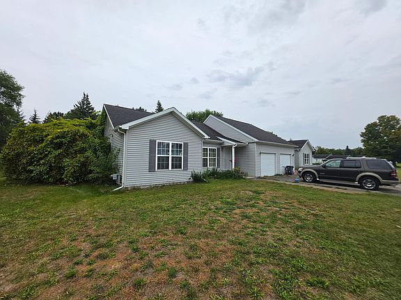 5th image of 145/146 Adam Ridge Dr