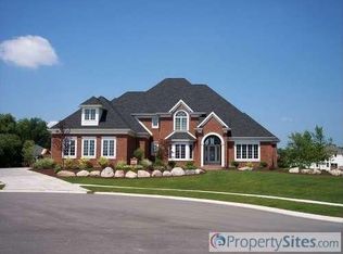 16017 Raptor Ct, Huntertown, IN 46748