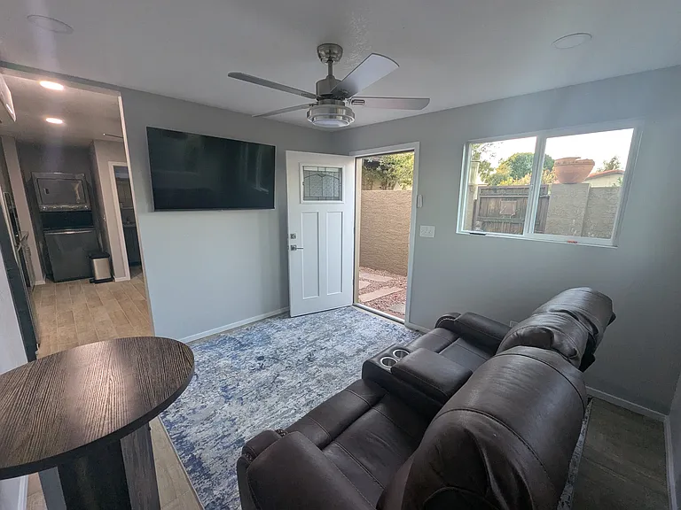 1251 E Bluebell Ln — Photo 9