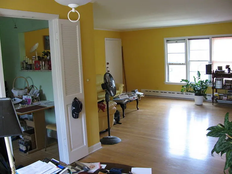 1927 Sherman Ave #3 — Photo 1