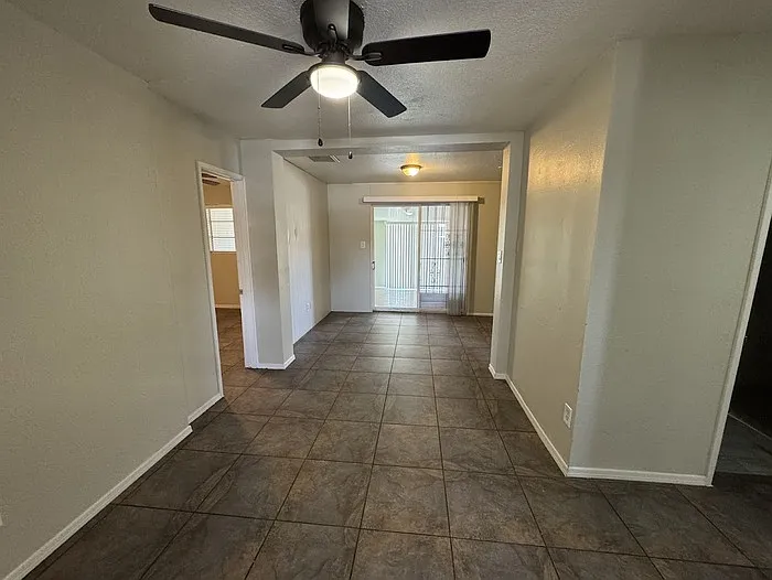 3241 W Pierson St — Photo 5