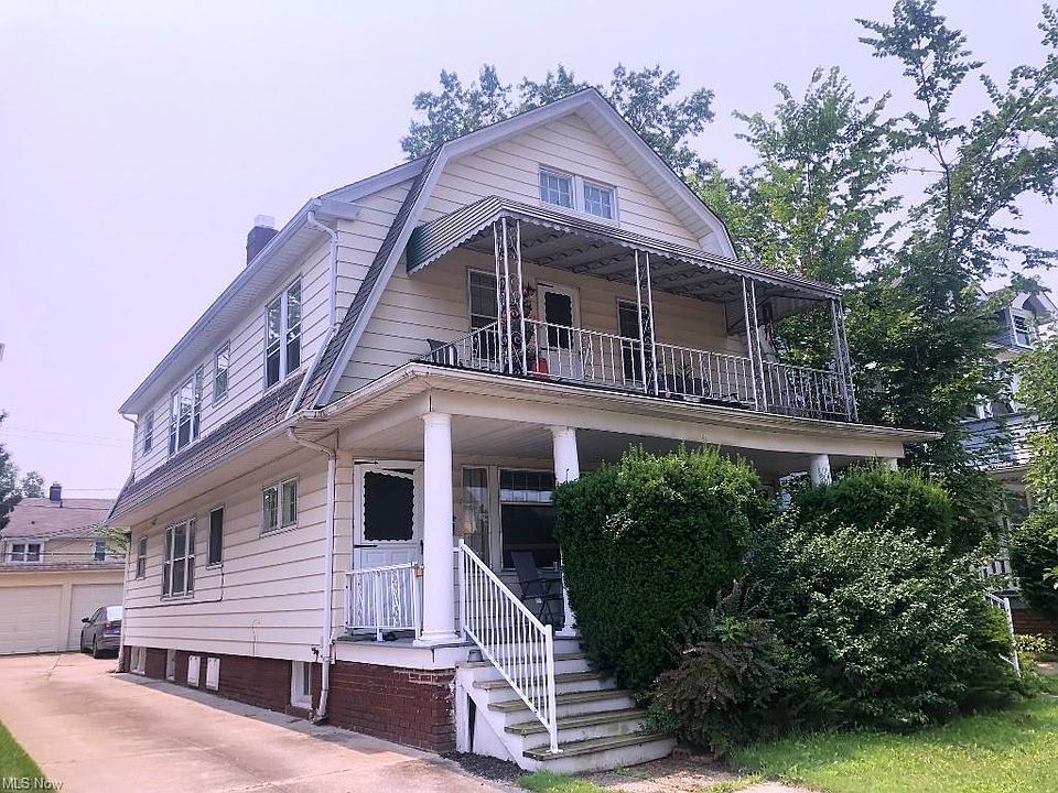 1st image of 15123 Esther Ave