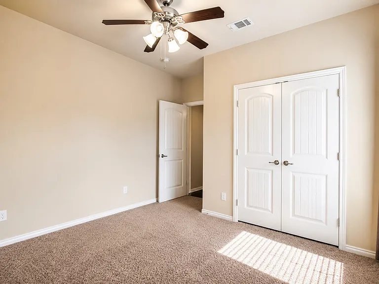 11813 Sundog Way — Photo 17
