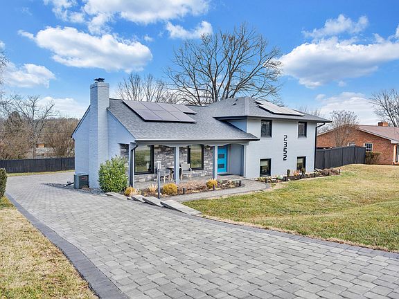 4th image of 2352 Cantle Ln