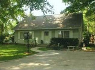 8064 E Wade Ln, North Webster, IN