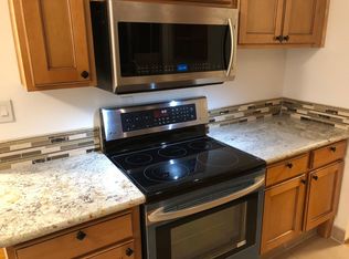 3715-3717 SE Mall St, Portland, OR 97202