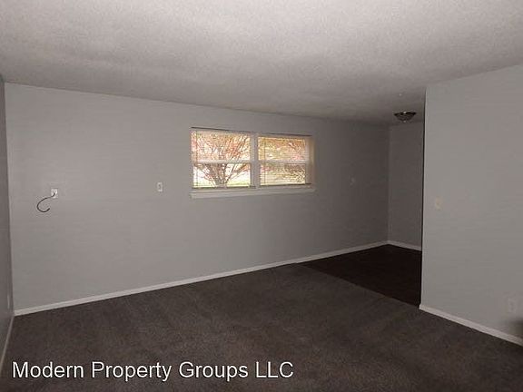 2nd image of 736 Demaret Dr APT A
