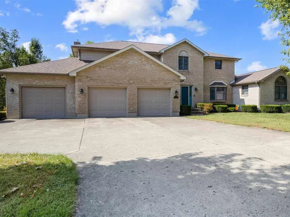 413 N Gray Rd, Connersville, IN 47331