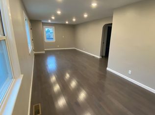 79 E Ridgewood Ave, Paramus, NJ 07652