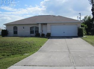 1318 SW 35th Ter, Cape Coral, FL 33914