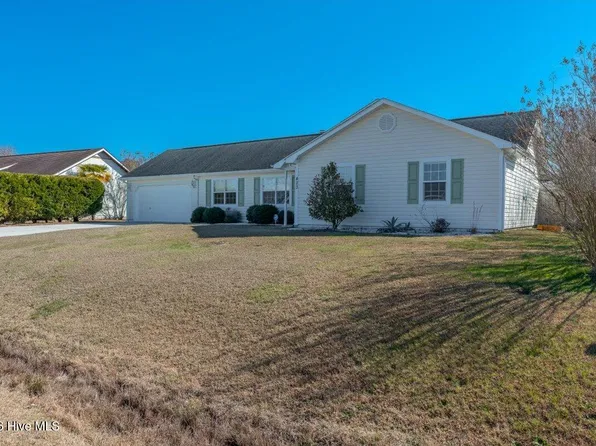 423 Dion Drive, Hubert, NC 28539