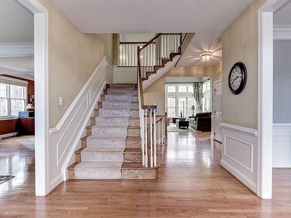2nd image of 11558 Tralee Dr