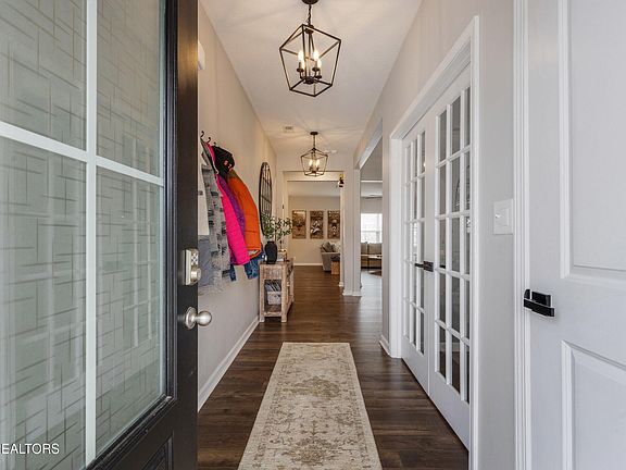 5th image of 418 Hayley Marie Ln